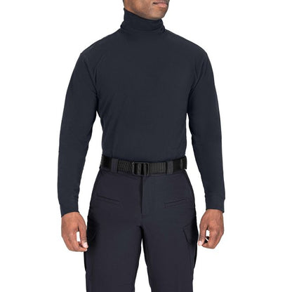 Blauer Turtleneck