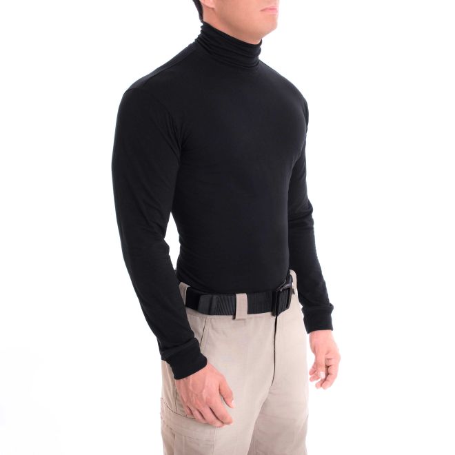 Blauer Turtleneck