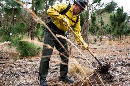 Council Tool Forest Fire Shovel; Solid Shank and 38 in. Handle