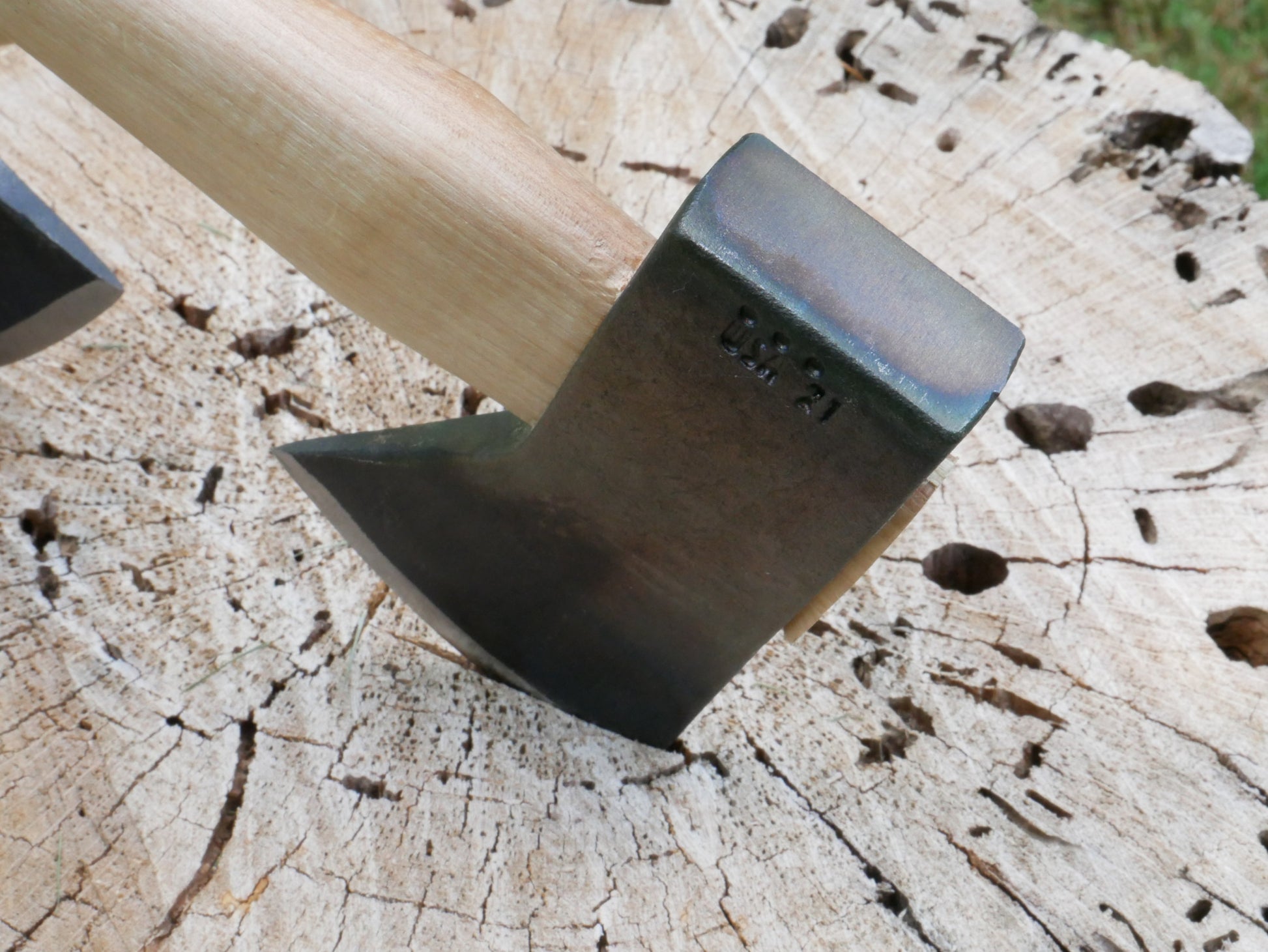 Council Tool 2lb Hudson Bay Camp Axe; 18 in. Curved Wooden Handle Sport Utility Finish