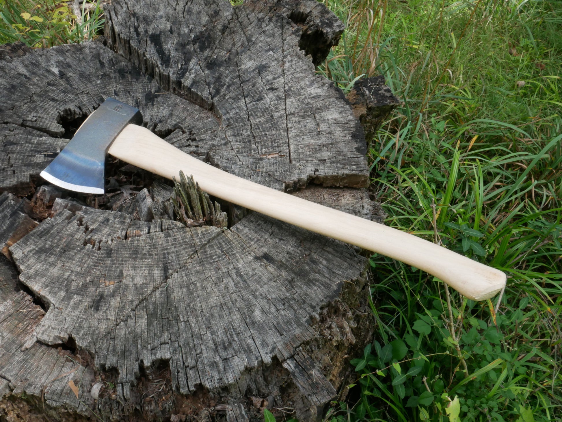 Council Tool 2 lbs Hudson Bay Camp Axe; 24 in. Curved Wooden Handle Sport Utility Finish