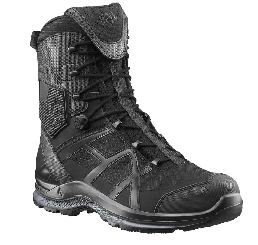 front view of black boot