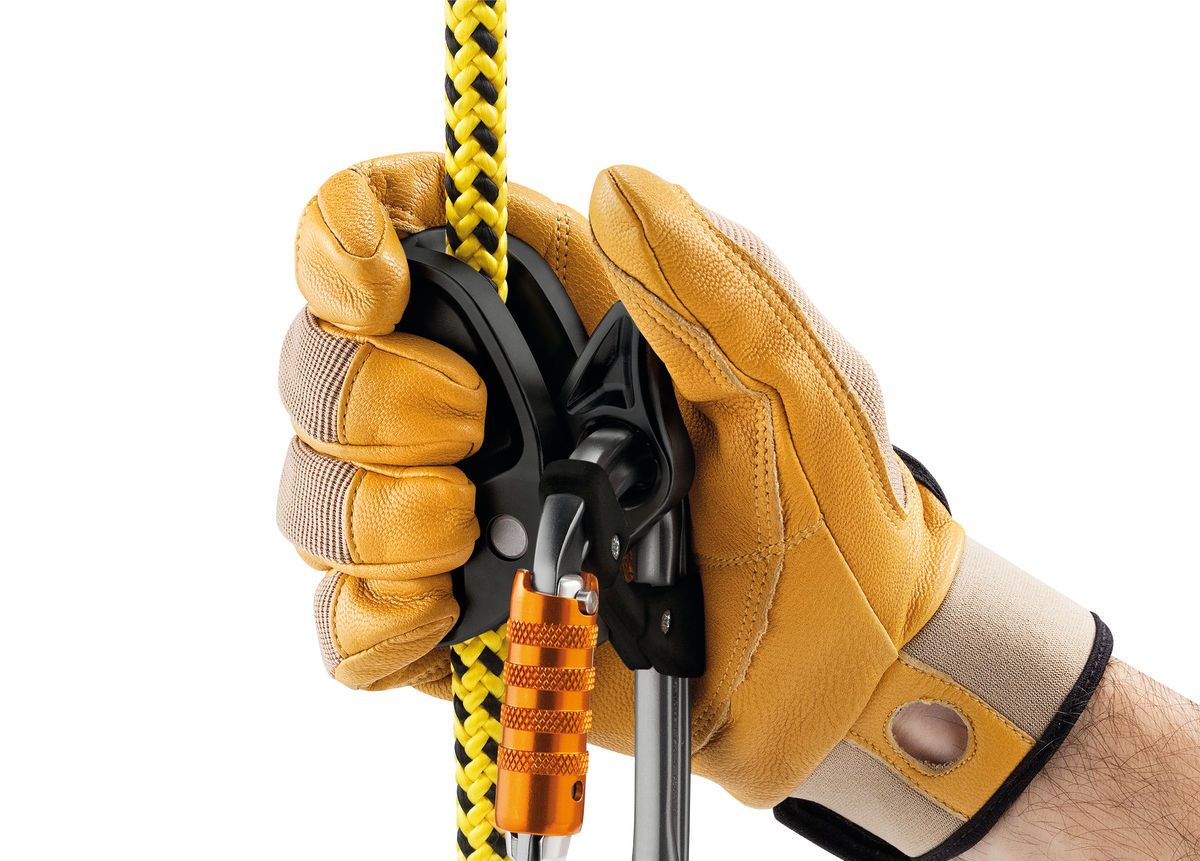 Petzl MICROFLIP flipline lanyard for arborists